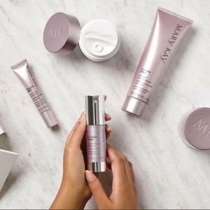 Mary Kay Time-Wise Repair Volu-Firm Set *exp7/2023